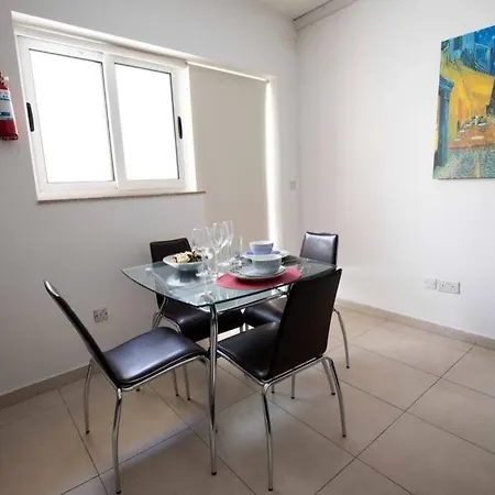Strand 6 Apartment