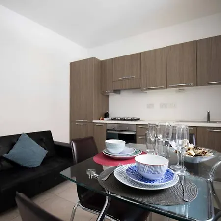 Apartment Strand 6 Sliema